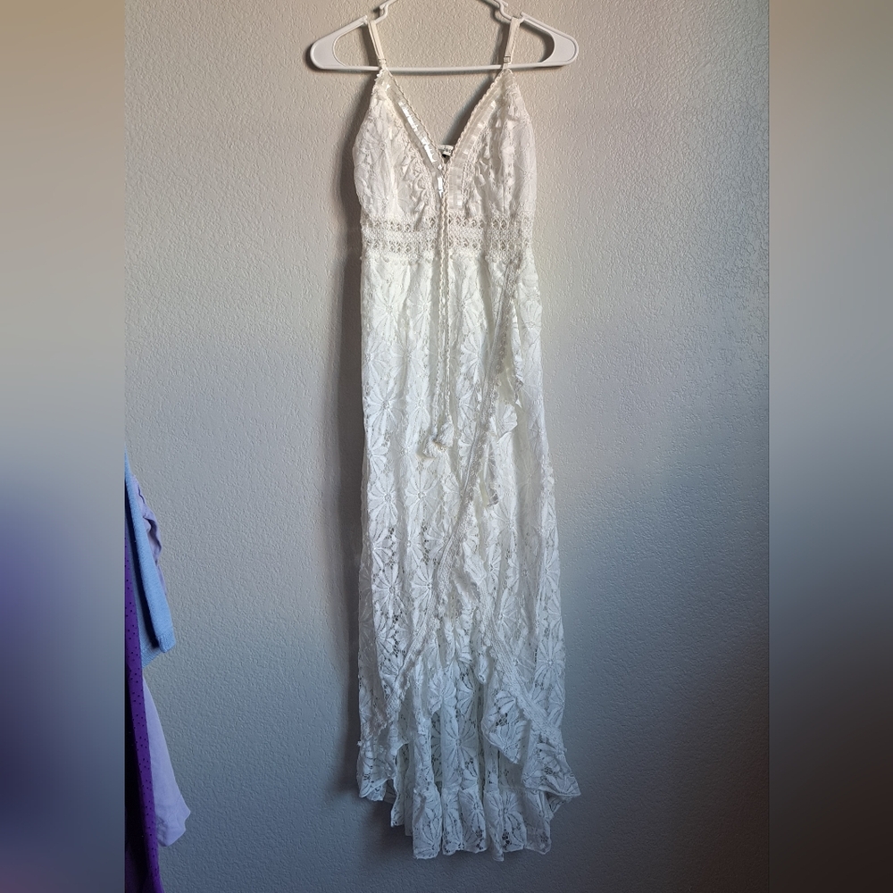 Boho White Lace Tassel Smocked Asymmetric Dress Size Small NWT